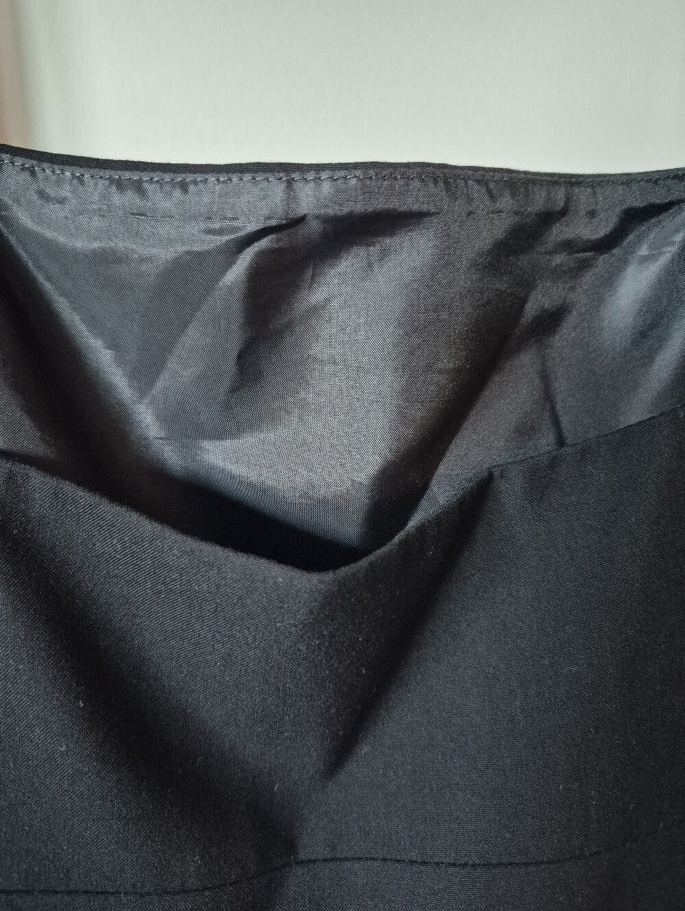 Banana Republic Black Pleated A-Line Cockail Dress | Women's Size 8 - Picture 4 of 6